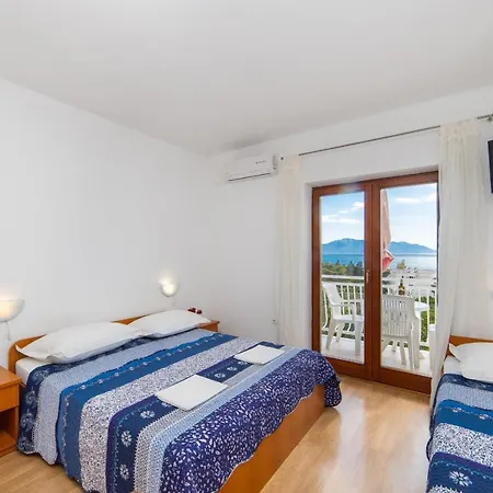 Seaview Marsic شقة *